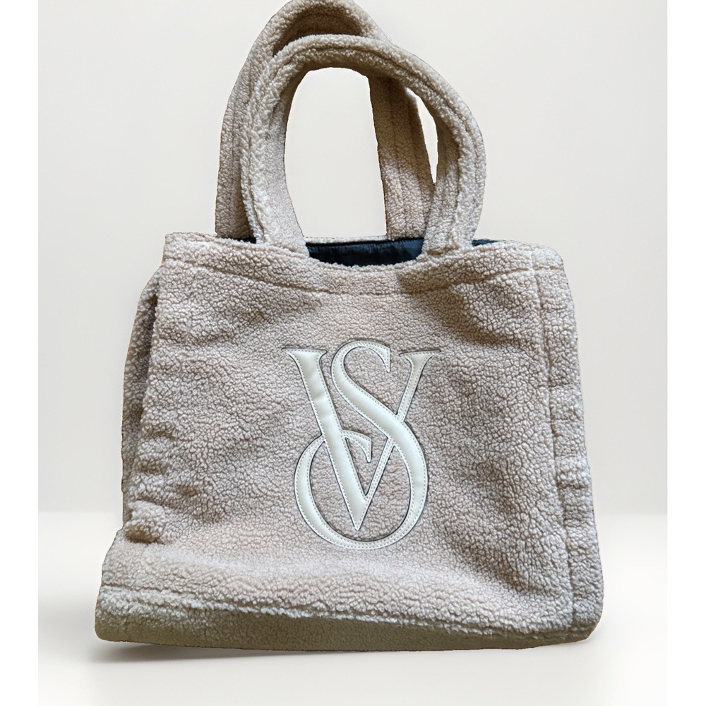Victoria's Secret Sherpa Tote Bag VS‎ Logo Cozy Fleece Beige